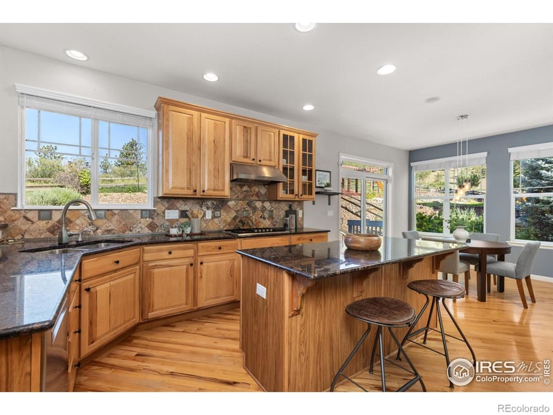 117 Eagle Valley Dr, Lyons, CO 80540