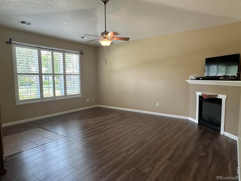 1238 Finch St, Loveland, CO 80537