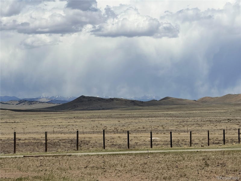 620 Stirrup Rd, Hartsel, CO 80449