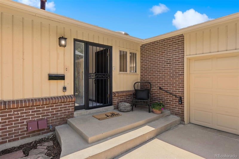 2711 S Fenton St, Denver, CO 80227