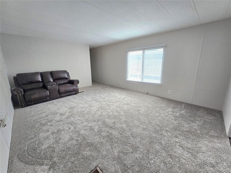 8201 S Santa Fe Dr Lot 22, Littleton, CO 80120