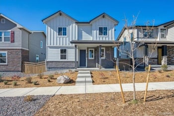 4729 Valdai Ct, Aurora, CO 80119