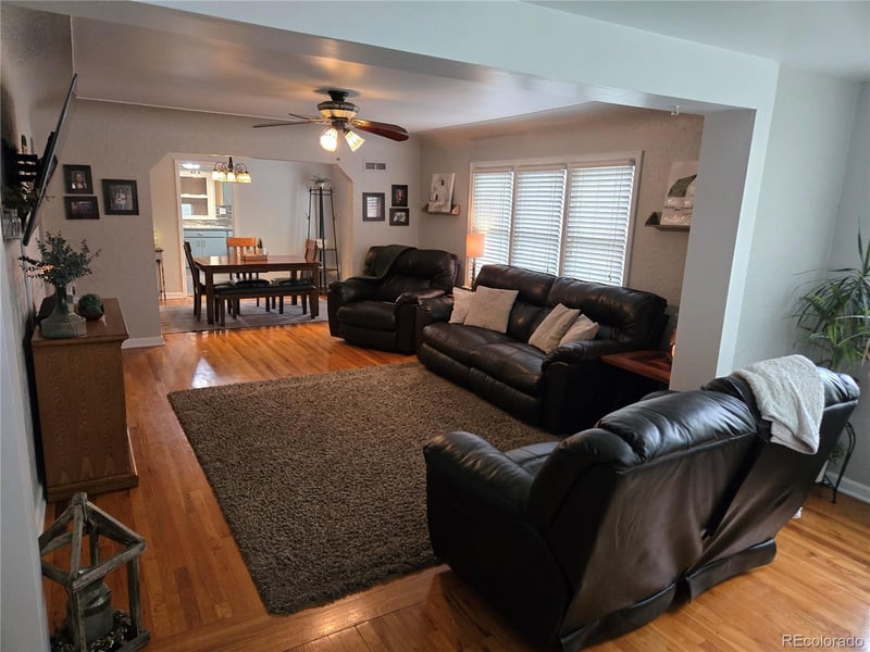 148 15th St, Burlington, CO 80807