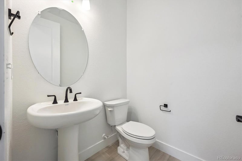 7127 126th Pl, Thornton, CO 80602