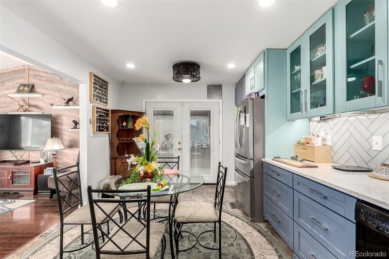 717 Anderson St, Castle Rock, CO 80104