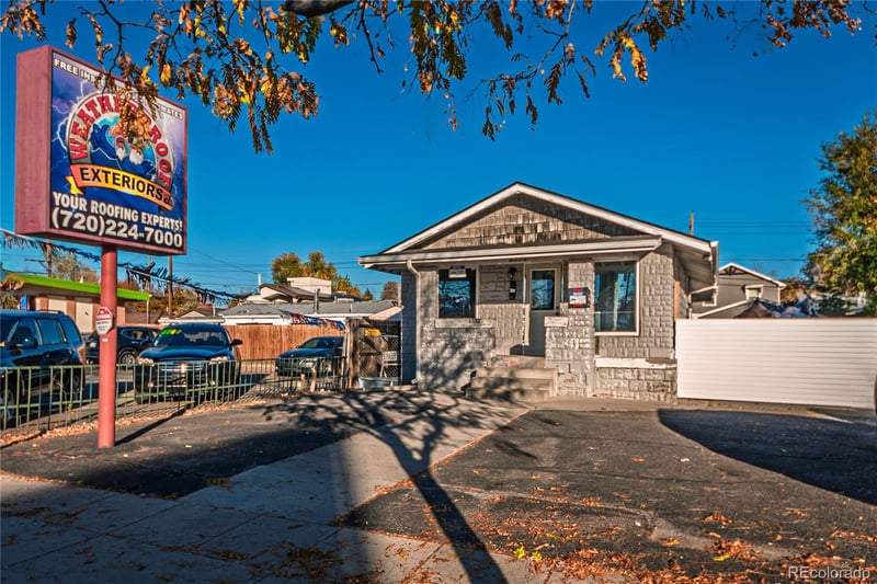 2532 Broadway , Denver, CO 80210