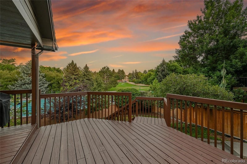 10356 E Crestridge Ln, Englewood, CO 80111