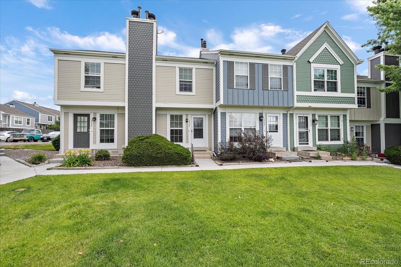 10730 Foxwood Ct, Parker, CO 80138