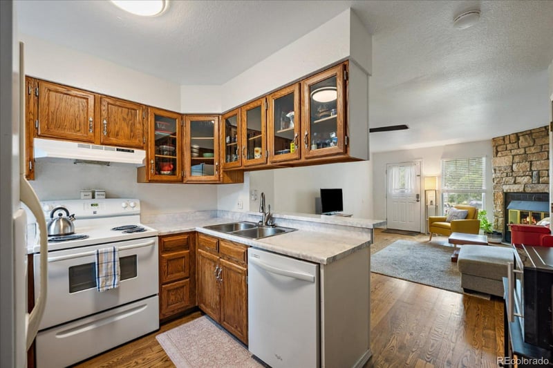 10730 Foxwood Ct, Parker, CO 80138