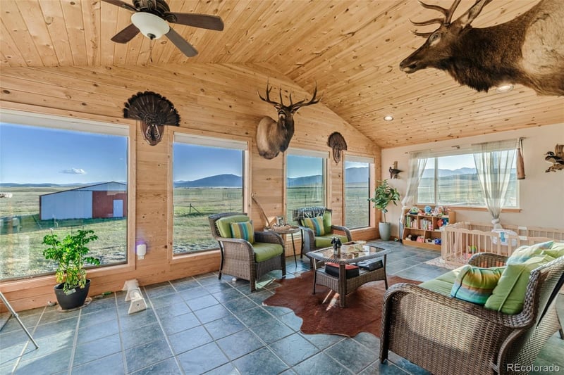 465 Litmer Rd, Jefferson, CO 80456