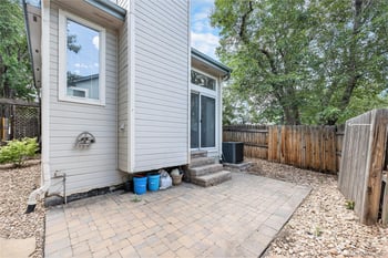 2238 Nile Ct, Aurora, CO 80014