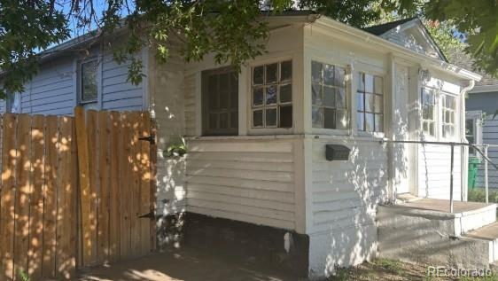 1368 Joliet St, Aurora, CO 80010