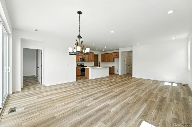 3379 Denali St, Aurora, CO 80019