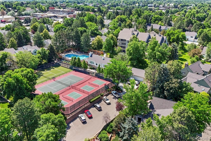 4605 S Yosemite St #301, Denver, CO 80237