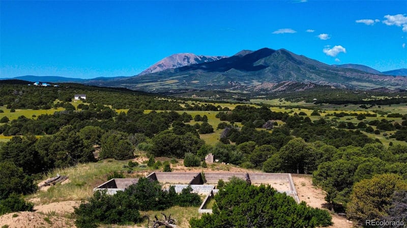 363 Black Hills Rd, Walsenburg, CO 81089