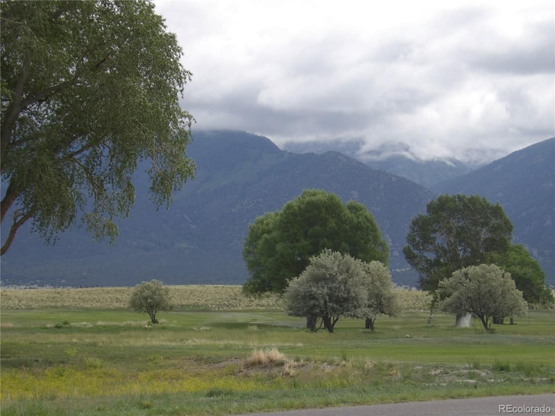 80 Iberia Ct, Moffat, CO 81143