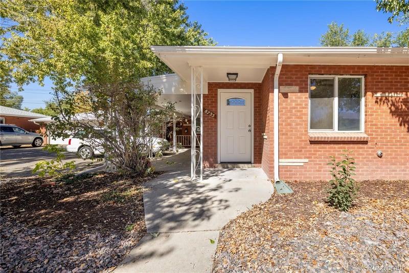 8735 54th Pl, Arvada, CO 80002