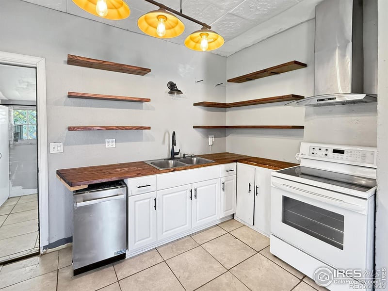 605 Utah Ave, Haxtun, CO 80731