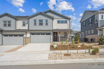 6576 Nepal St, Aurora, CO 80019