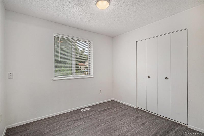 2832 Mobile St, Aurora, CO 80013