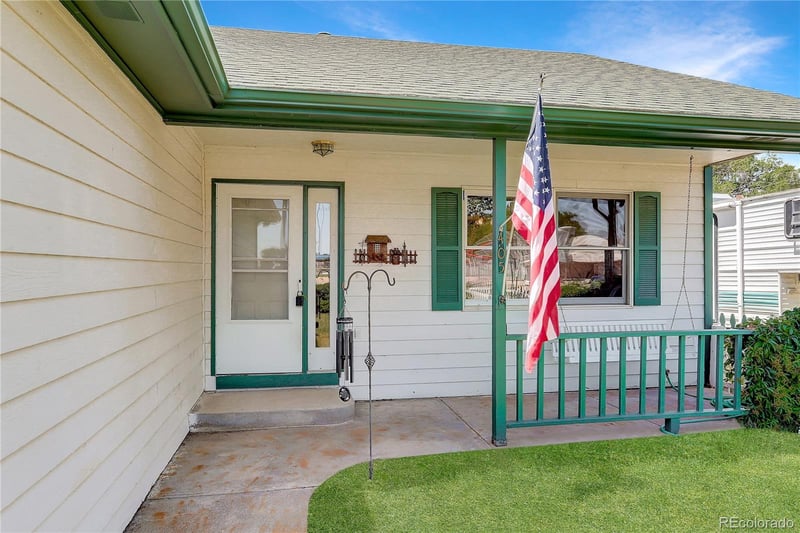 405 High St, Wiggins, CO 80654