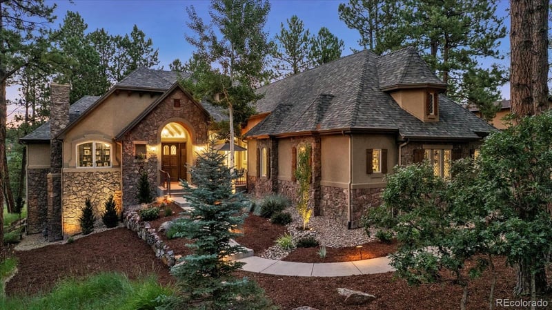 679 Cumberland Rd, Larkspur, CO 80118
