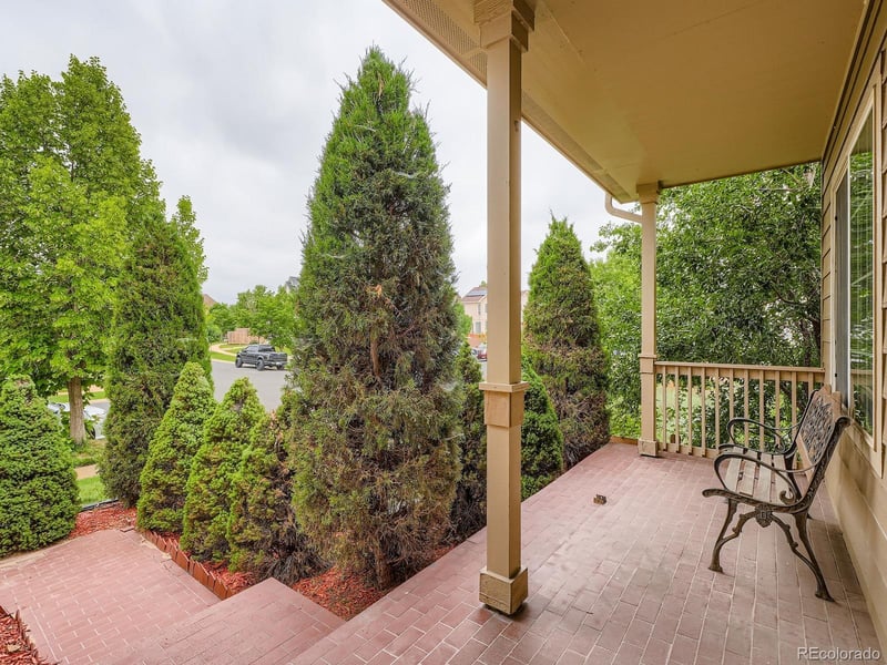 5553 Jasper St, Denver, CO 80239