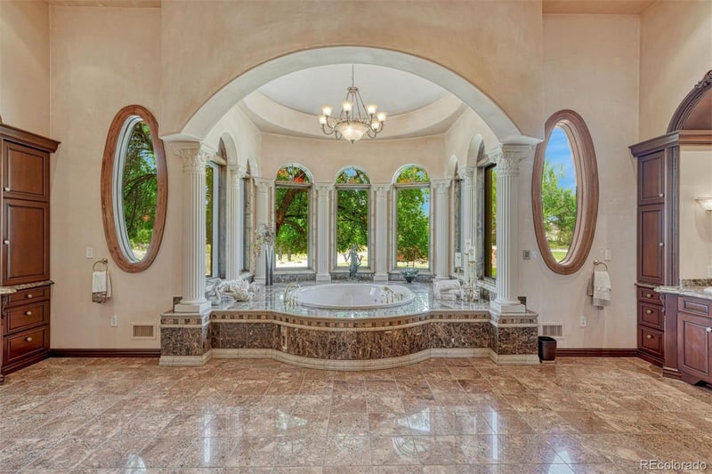 760 28 1/2 Ln, Pueblo, CO 81006