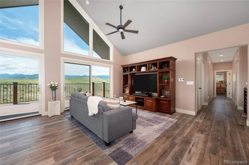 251 Grand Elk Way, Granby, CO 80446
