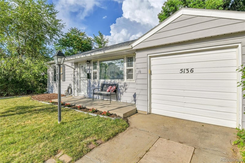 5136 S Pennsylvania St, Littleton, CO 80121