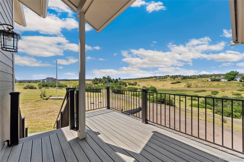 9955 Tanglewood Rd, Franktown, CO 80116