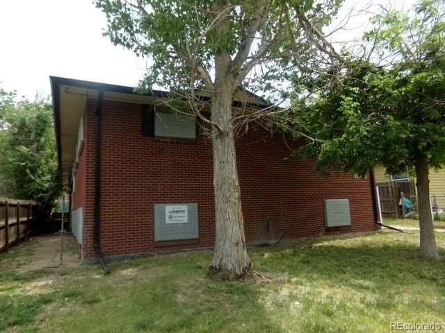 1644 Hanover St, Aurora, CO 80010