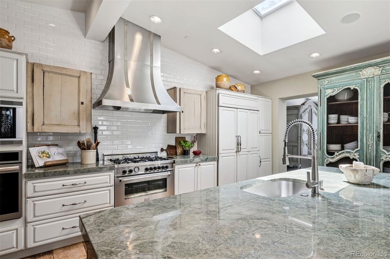 11 Parkway Dr, Cherry Hills Village, CO 80113