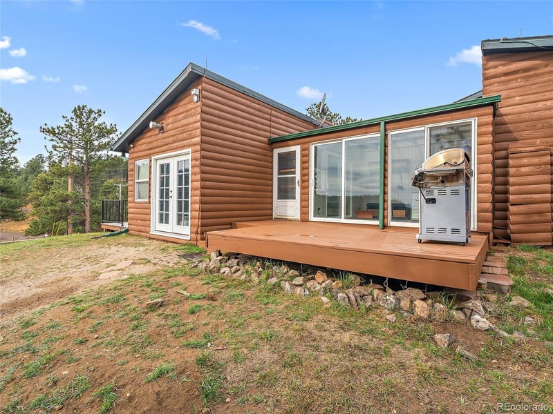 1044 Grapevine Rd, Golden, CO 80401