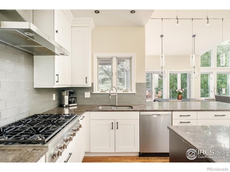 1323 Swallow Ct, Boulder, CO 80303