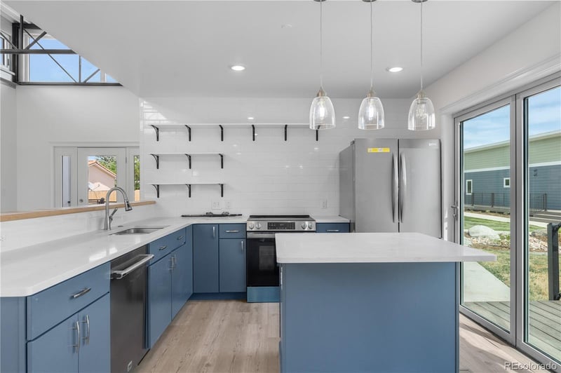 1957 Blackhawk St, Aurora, CO 80011