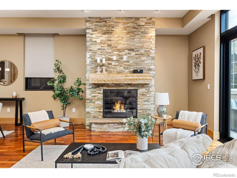 1077 Canyon Blvd #305, Boulder, CO 80302