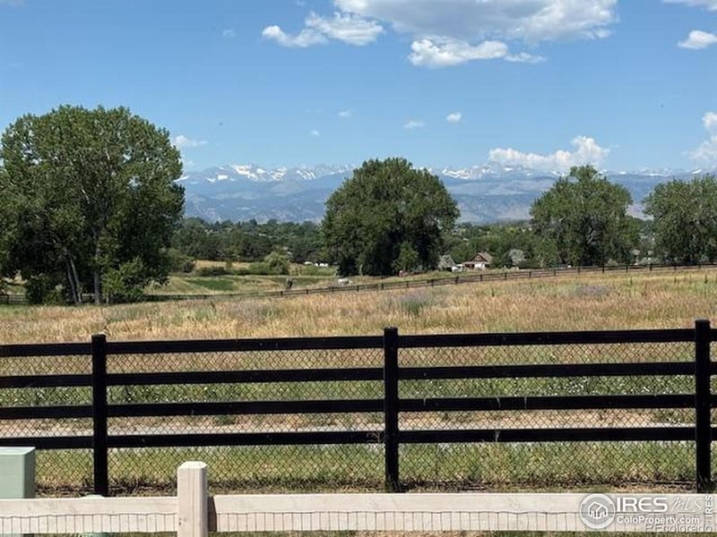 925 Latigo Loop, Lafayette, CO 80026