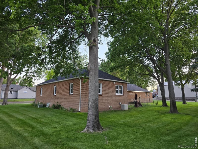 411 Gordon St, Holyoke, CO 80734