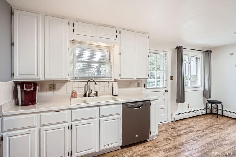 11290 77th Dr, Arvada, CO 80005