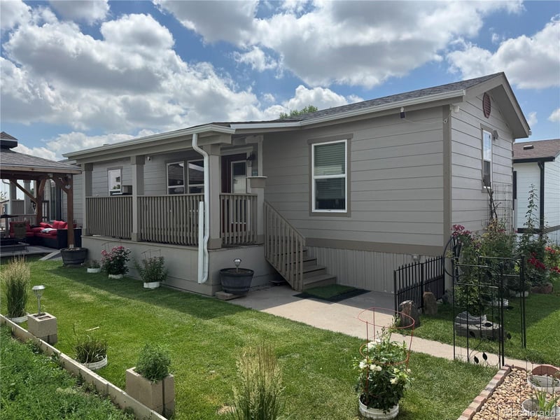 26900 Colfax Ave, Aurora, CO 80018