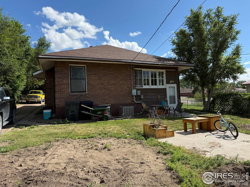 425 E 3rd St, Wray, CO 80758