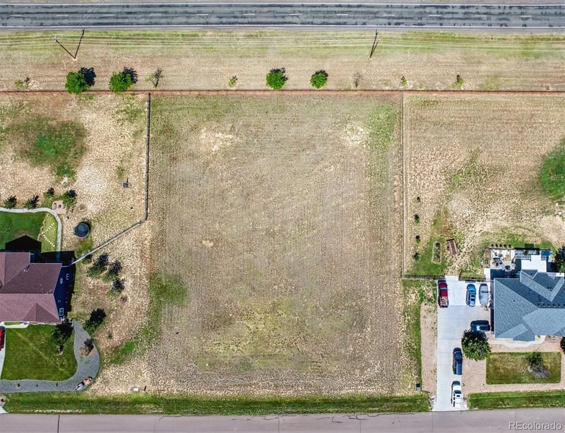 765 Antelope Dr W, Bennett, CO 80102