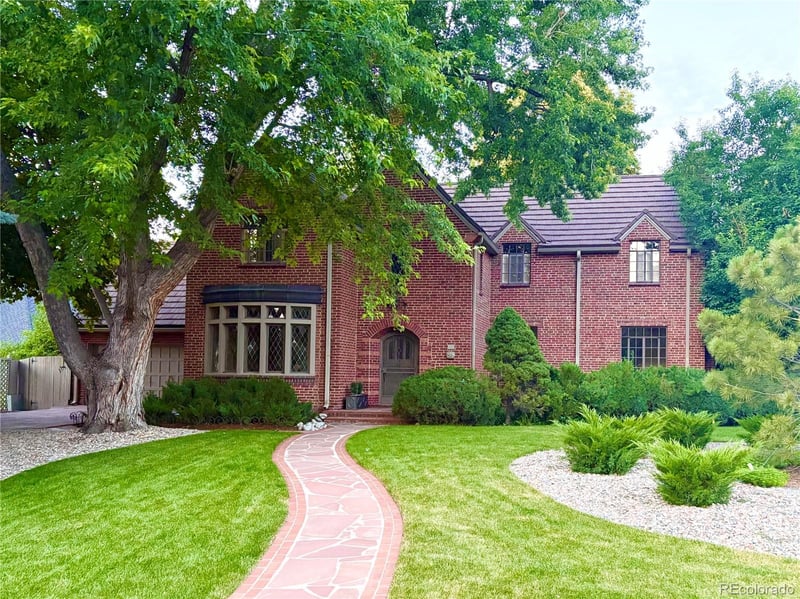 27 Crestmoor Dr, Denver, CO 80220