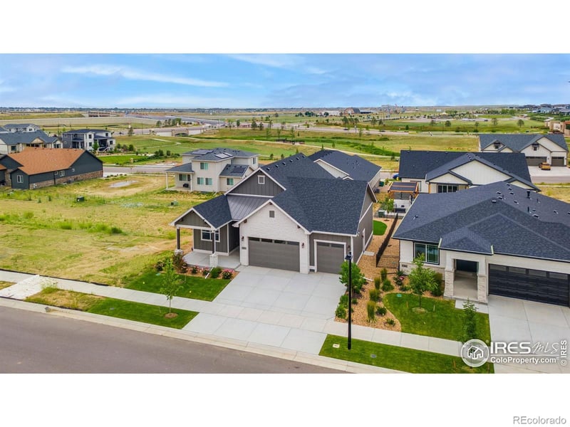 23835 E River Front Dr, Aurora, CO 80019