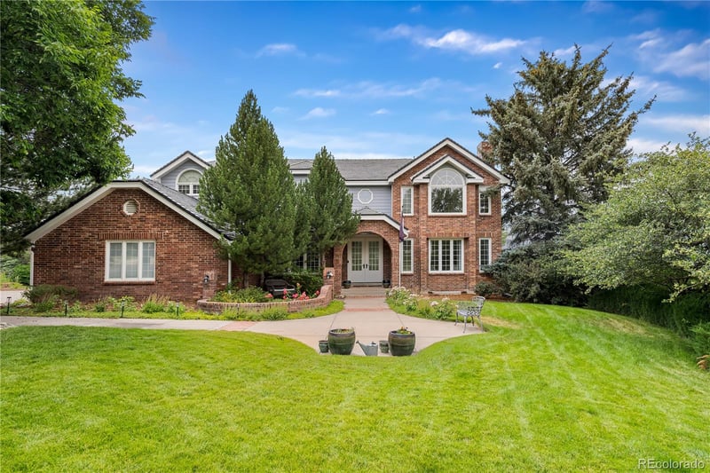 18963 E Long Ave, Centennial, CO 80016