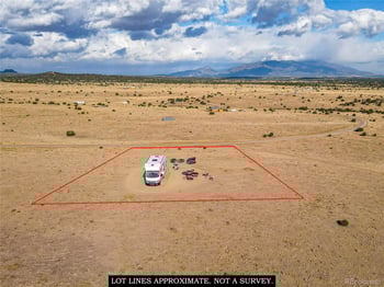 La Deora Blvd, Walsenburg, CO 81089