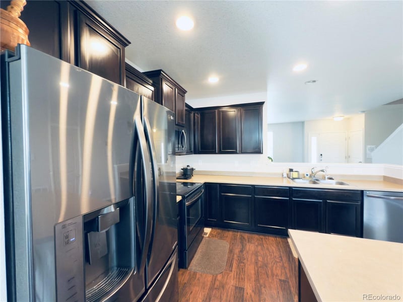 11590 River Oaks Ln, Commerce, CO 80640