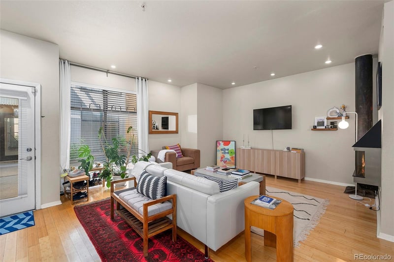 3225 Blake St #4, Denver, CO 80205