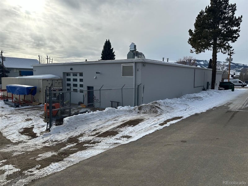 172 2nd St, Granby, CO 80446